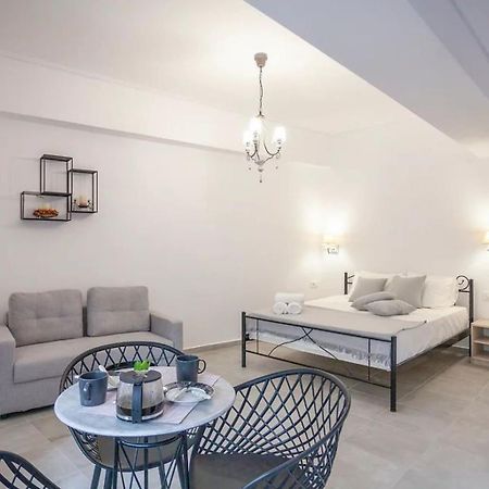 Apartmán Ifaistos Luxury Flat Psyrri Square Atény Exteriér fotografie