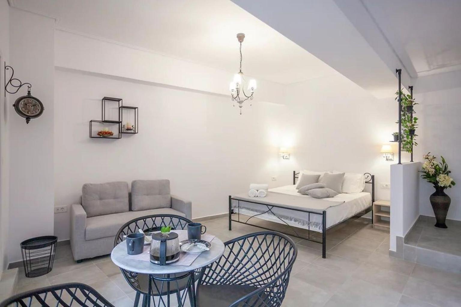 Apartmán Ifaistos Luxury Flat Psyrri Square Atény Exteriér fotografie